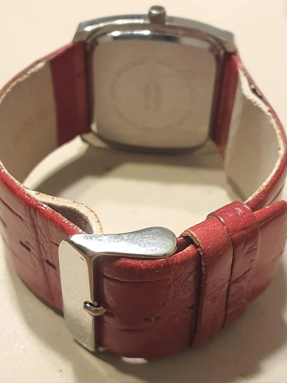 🦋10/$20🦋 Silver/Red Leather Women's Watch